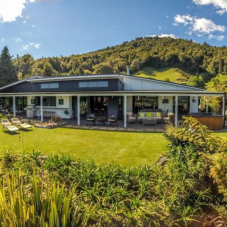City Lights Boutique Lodge Rotorua Exteriör bild